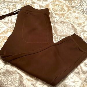 listing-status-banner